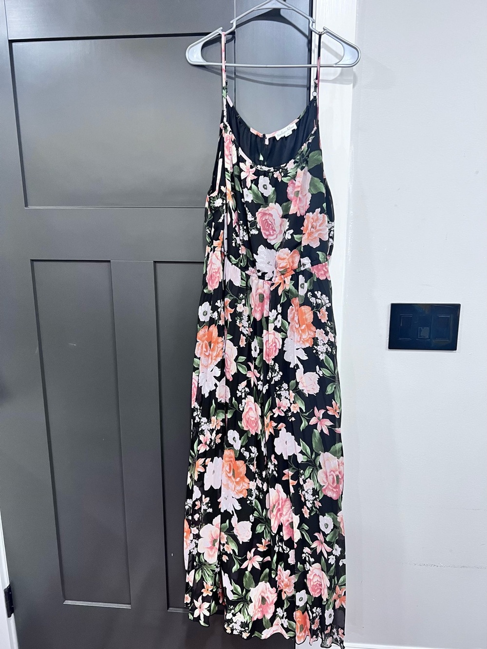 Black Floral Spaghetti-Strap Maxi Dress with Pink Rose Print